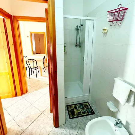 Bentu E Apartment *